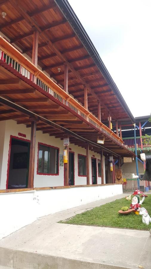 Aroma Cafetera Hotel Circasia Kültér fotó
